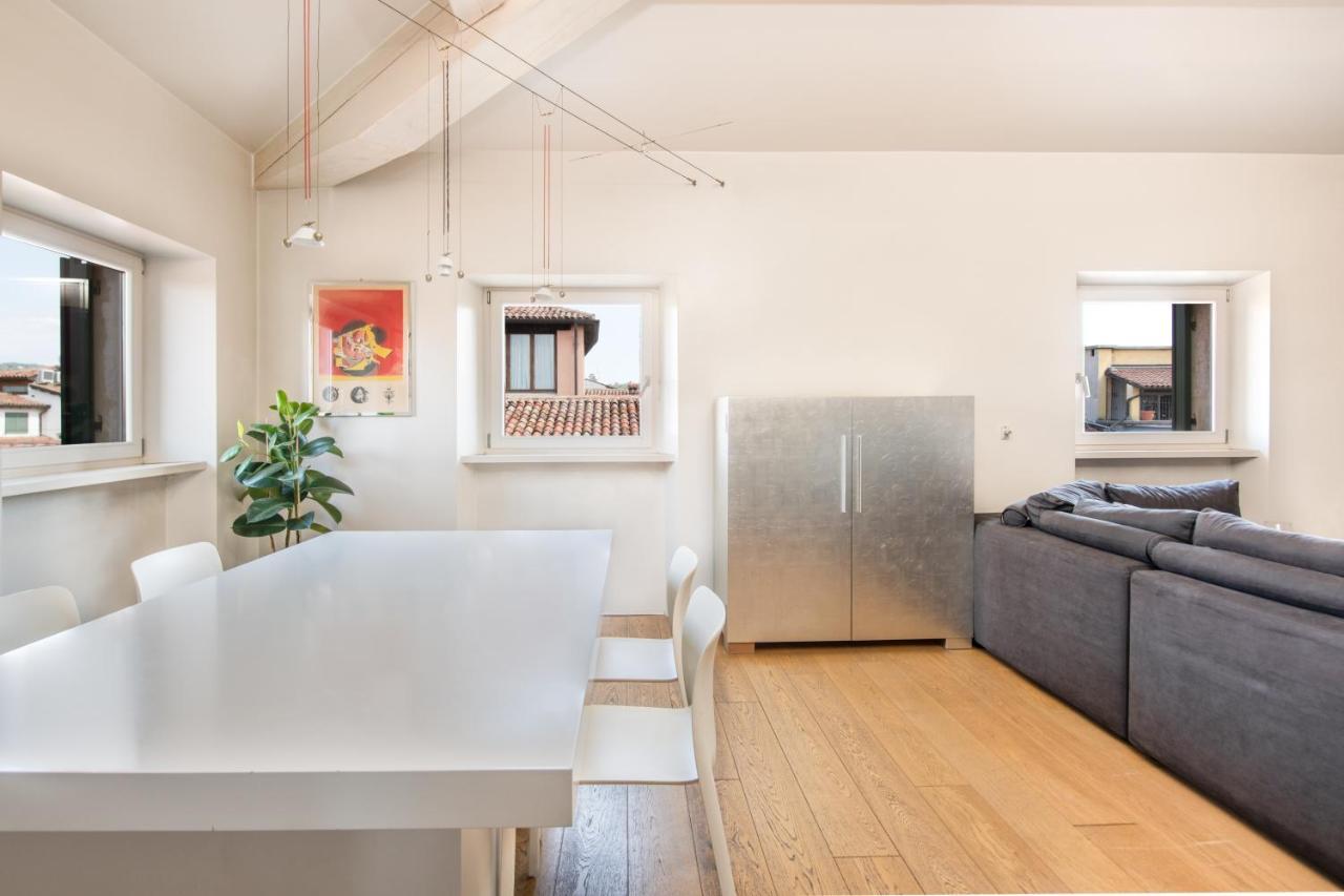 Stunning Top Floor Flat In The Heart Of Verona Exteriör bild