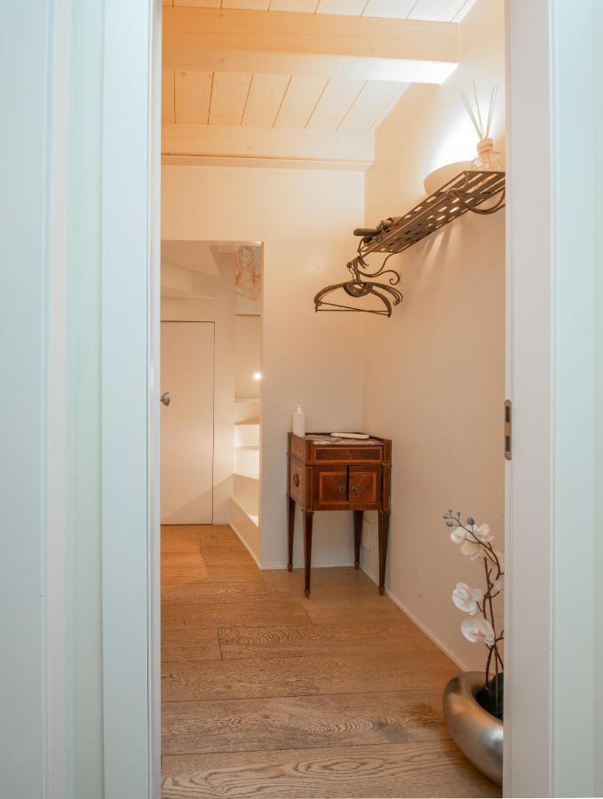 Stunning Top Floor Flat In The Heart Of Verona Exteriör bild