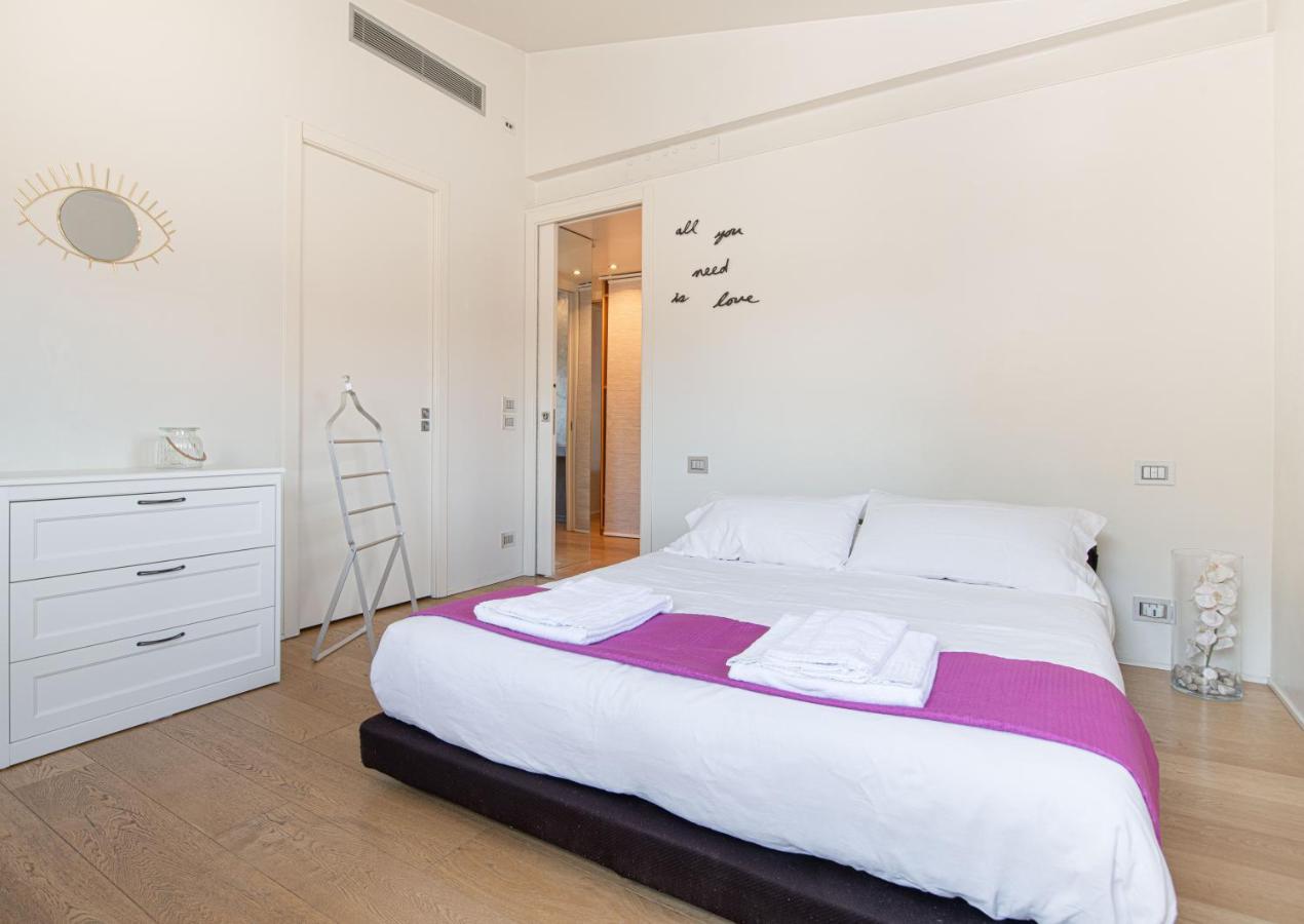 Stunning Top Floor Flat In The Heart Of Verona Exteriör bild