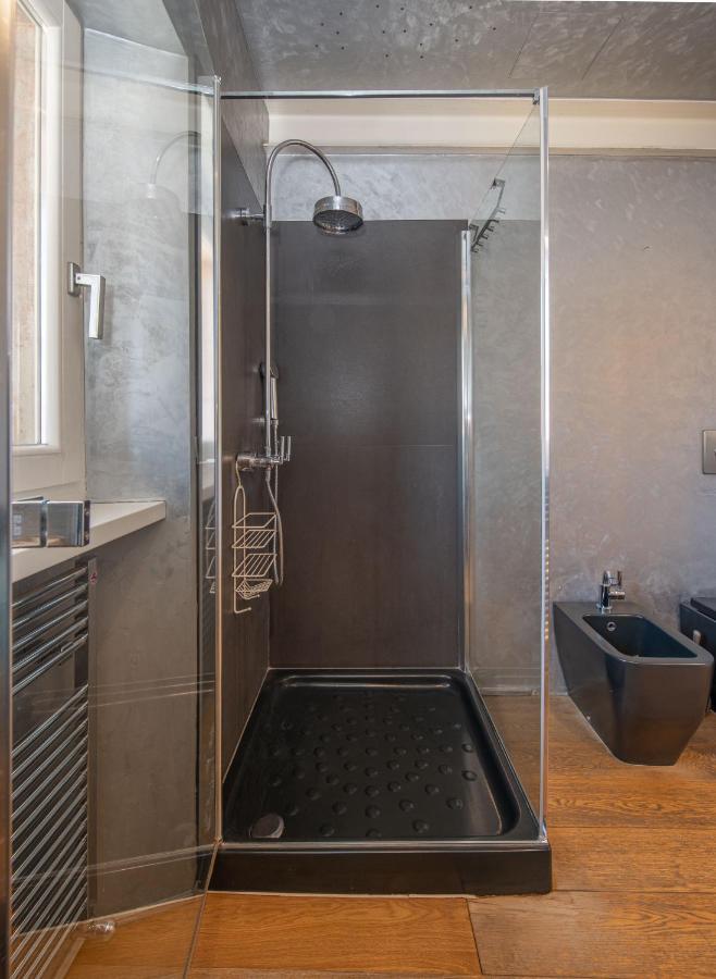 Stunning Top Floor Flat In The Heart Of Verona Exteriör bild